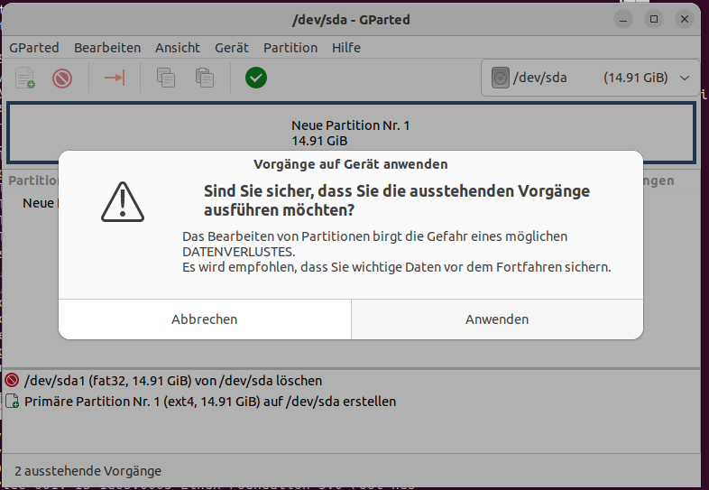 gparted03.png gparted03.png